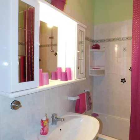 아파트 Apartman Lidija 풀라