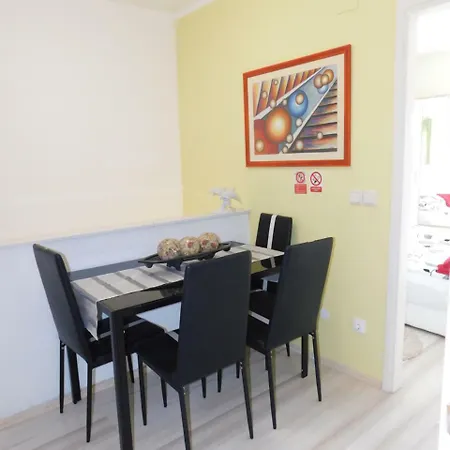 Apartman Lidija *